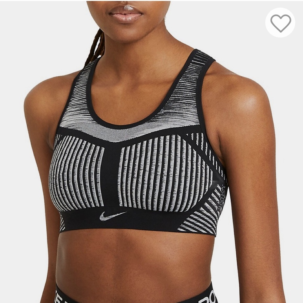 Nike Flyknit High Support Sports Bra - Size S